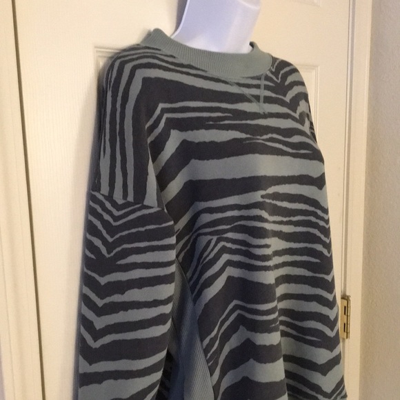 Sage Green Animal Print Sweatshirt - Picture 3 of 15